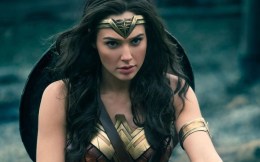 Phim sex mới nhất ước mơ được chịch Wonder Woman