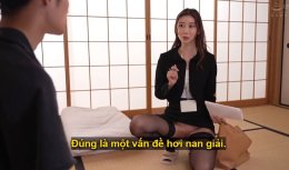 Một nữ nhân viên bđs xuất sắc với bí quyết không mặc đồ lót